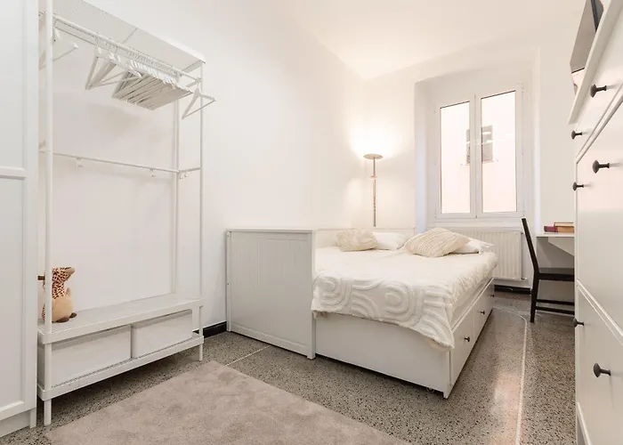 Accogliente Appartamento-10 Min Dal Centro * Genua