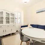 Accogliente Appartamento-10 Min Dal Centro Γένοβα