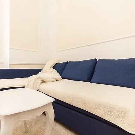 Accogliente Appartamento-10 Min Dal Centro Appartement *
