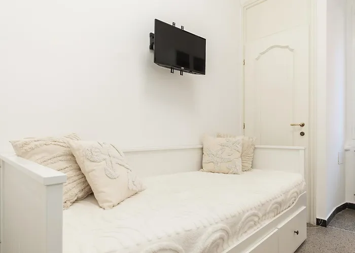 Accogliente Appartamento-10 Min Dal Centro Apartman Genova